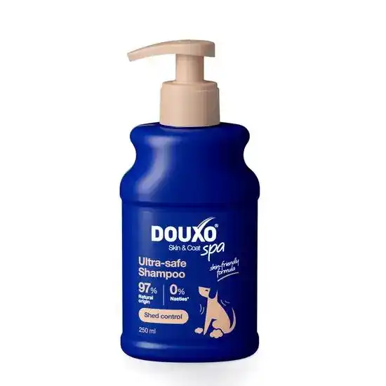 DOUXO Skin & Coat SPA Ultra-Safe Dog Shed Control Shampoo 18615