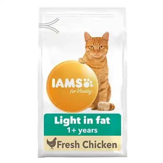 Iams for Vitality Adult & Senior Light in Fat Sterilised Dry Cat Food with Fresh Chicken 16131
